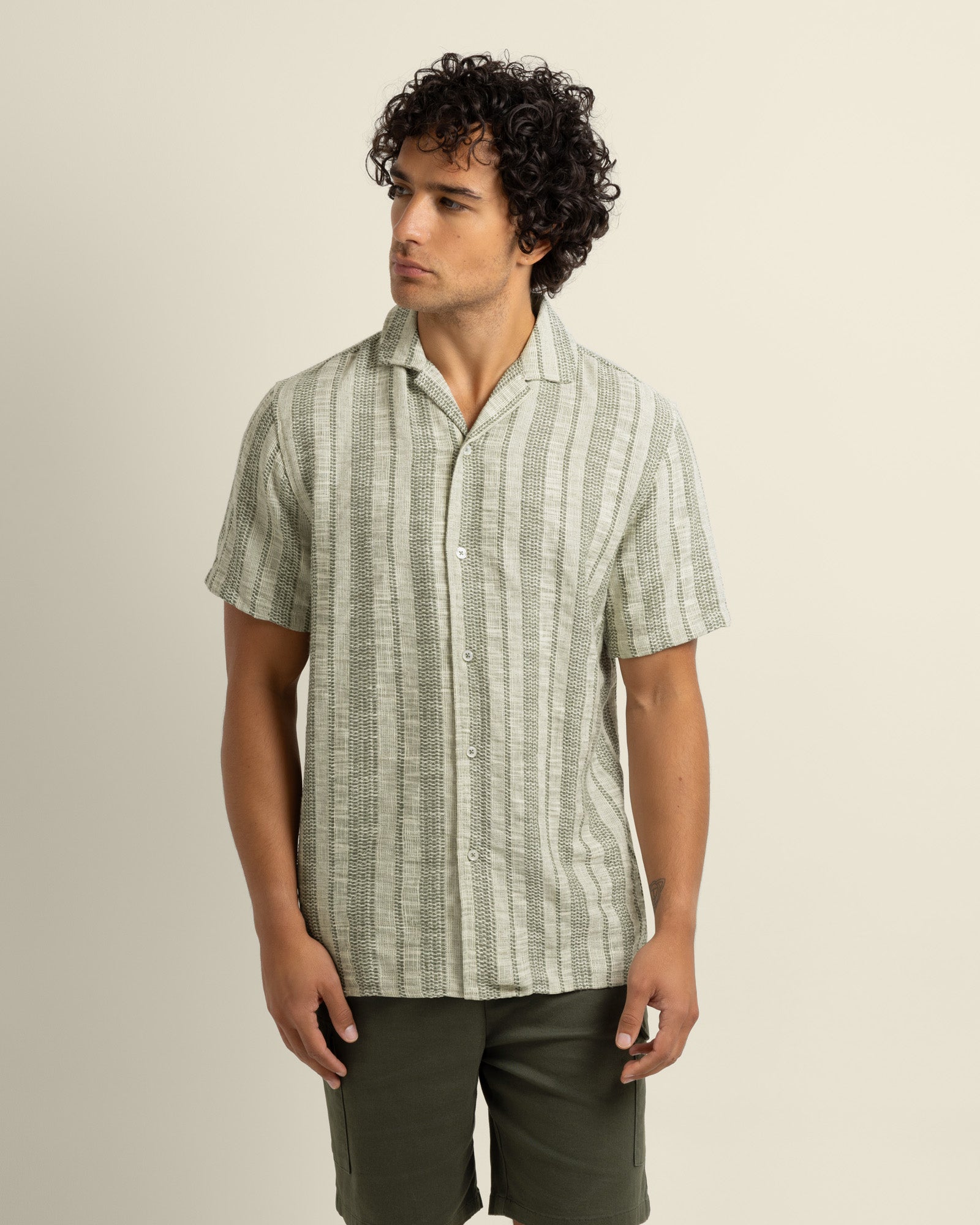 Aric - Jacquard Stripe Short Sleeve Shirt