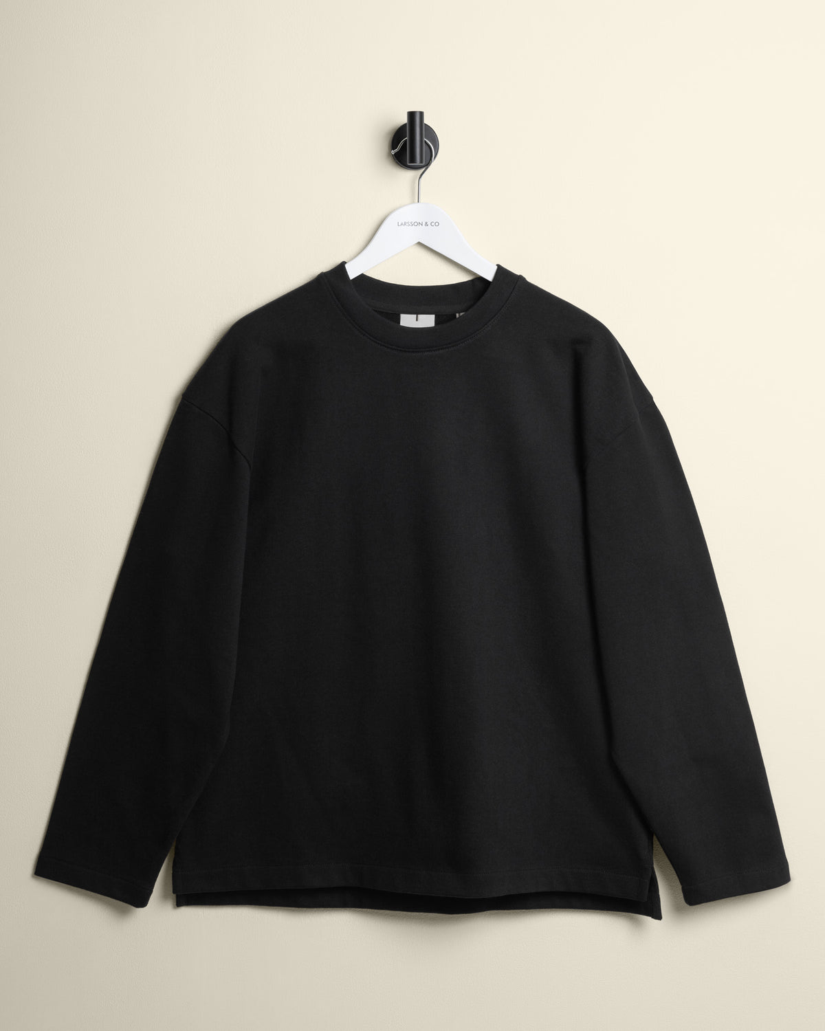 Praesto - Oversized Stepped Hem Sweatshirt