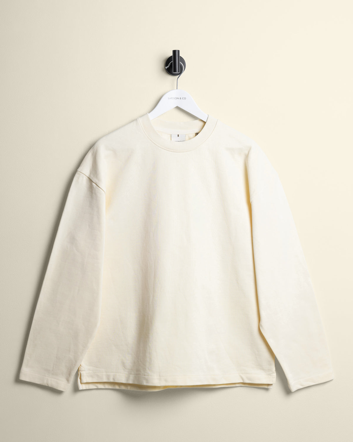 Praesto - Oversized Stepped Hem Sweatshirt