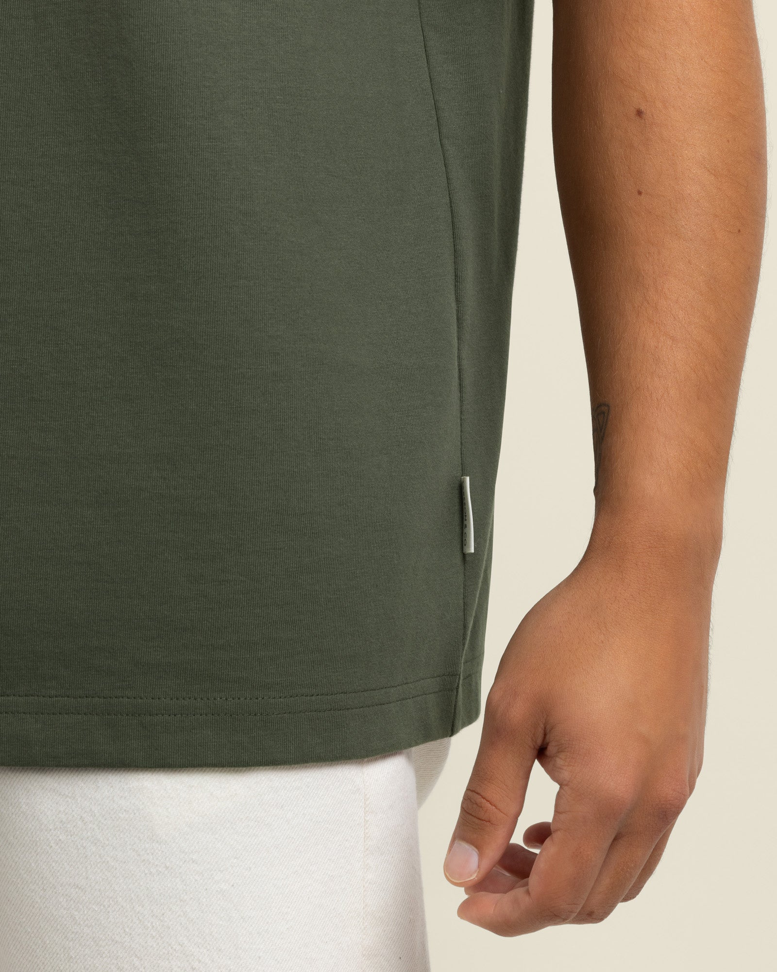 Erikson - Contrast Trim T-Shirt