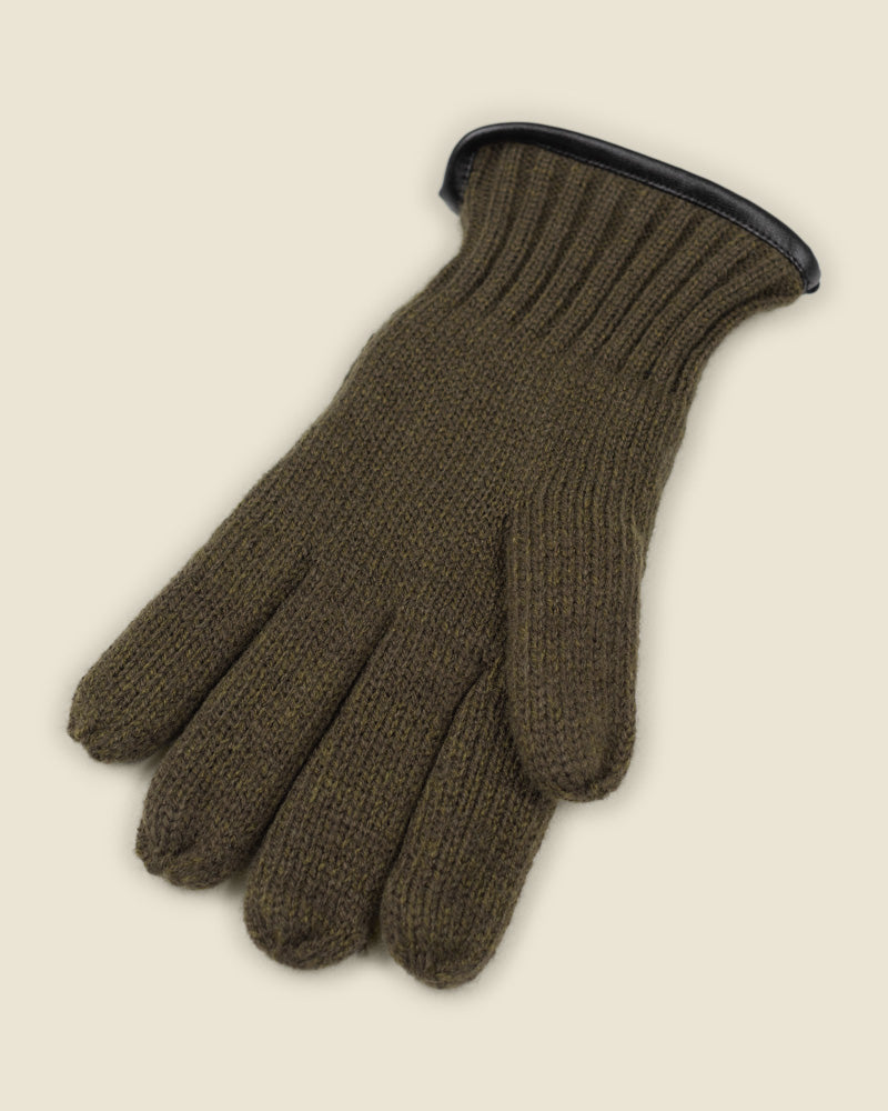 Knitted Gloves With Fleece Lining