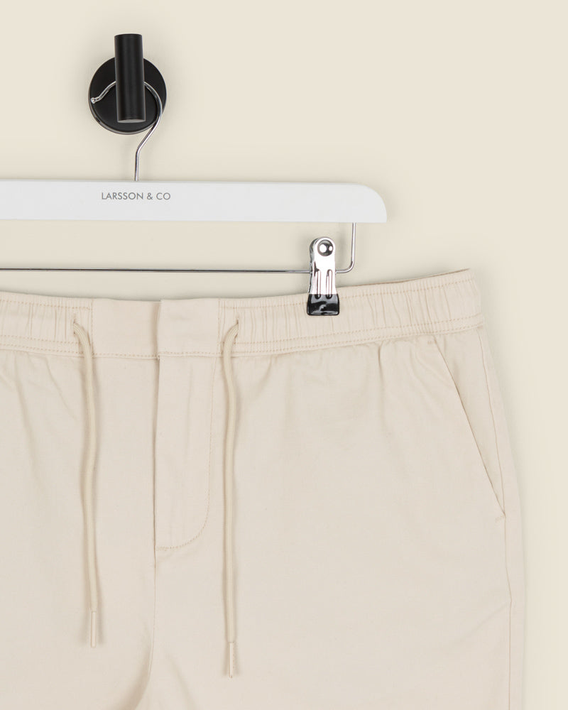 Drawstring Stretch Chino Shorts