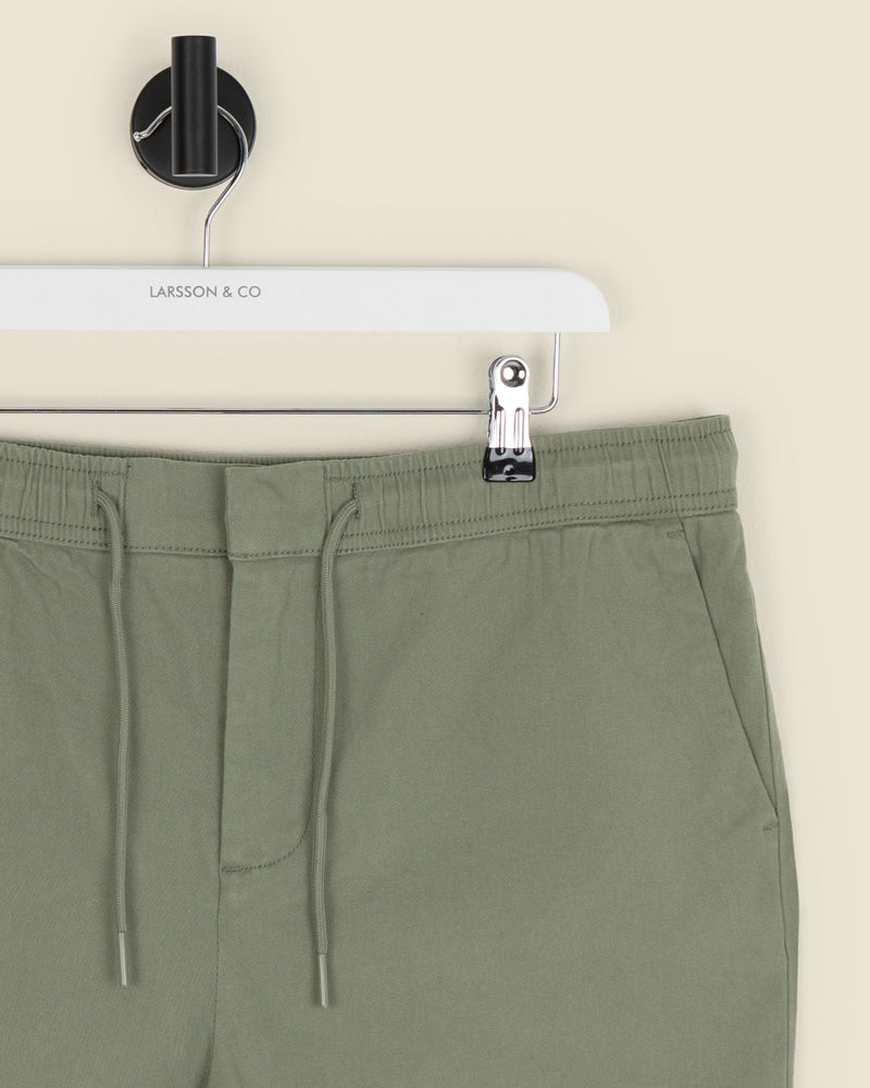 Drawstring Stretch Chino Shorts