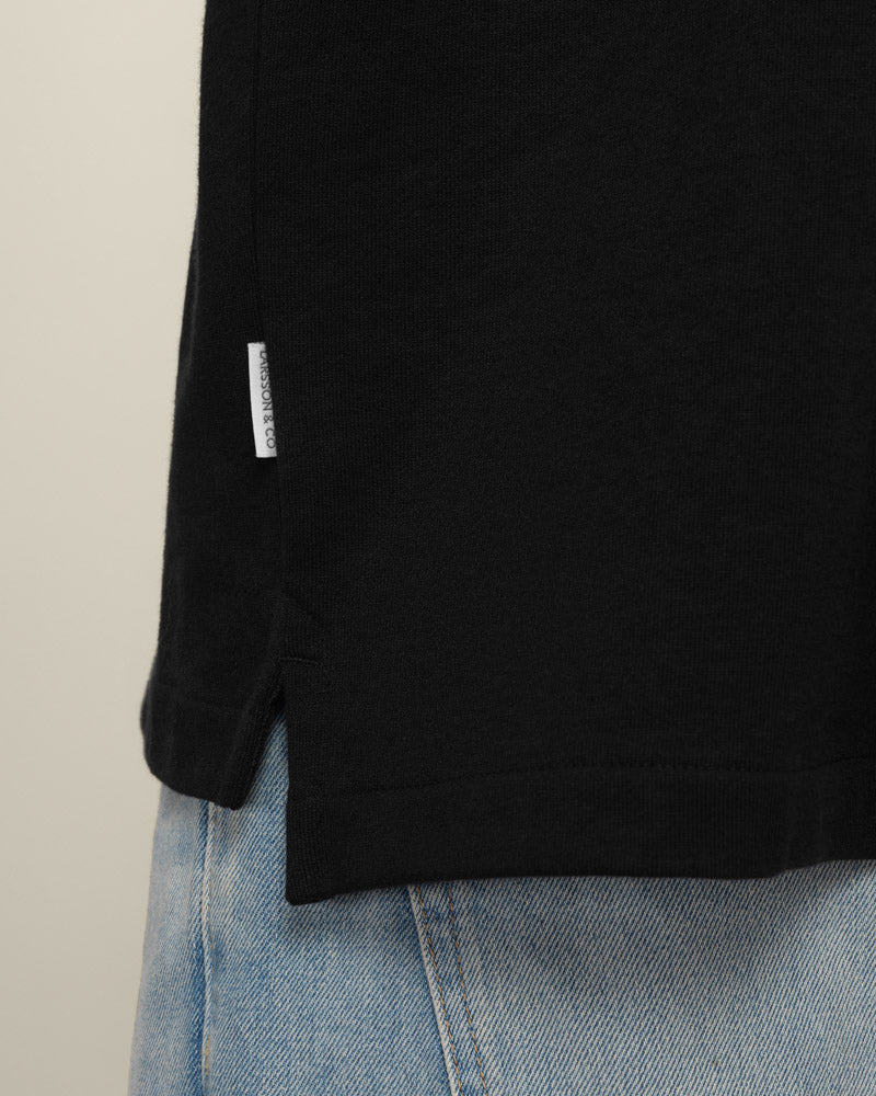 Praesto - Oversized Stepped Hem Sweatshirt