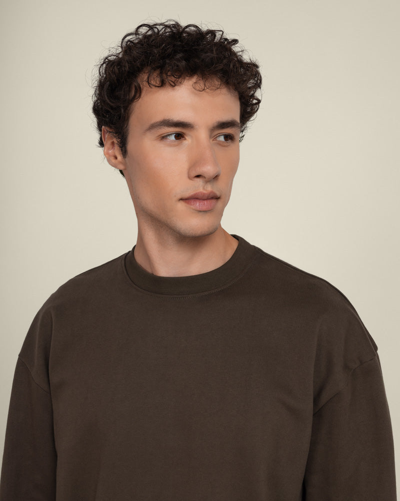 Praesto - Oversized Stepped Hem Sweatshirt