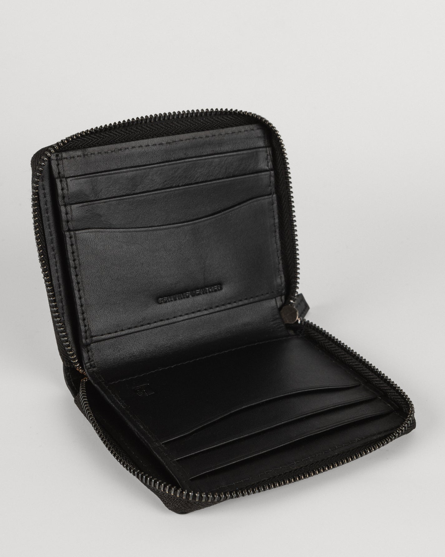 Zip Up Leather Wallet